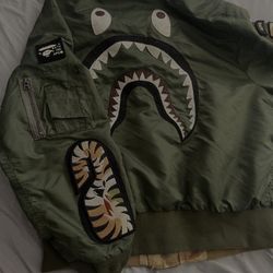 A BATHING APE BAPE X ALPHA INDUSTRIES REVERSIBLE MA-1 XL XL