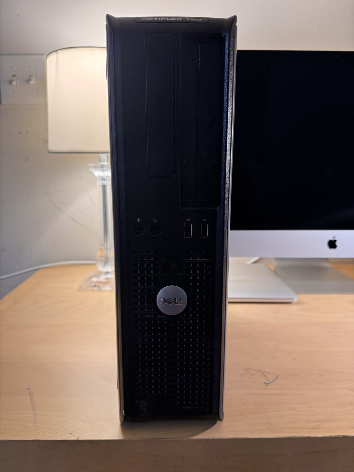 Dell OptiPlex 760 SFF Intel Core 2 Duo E8500 3.16 GHz 8GB RAM 80 GB HDD
