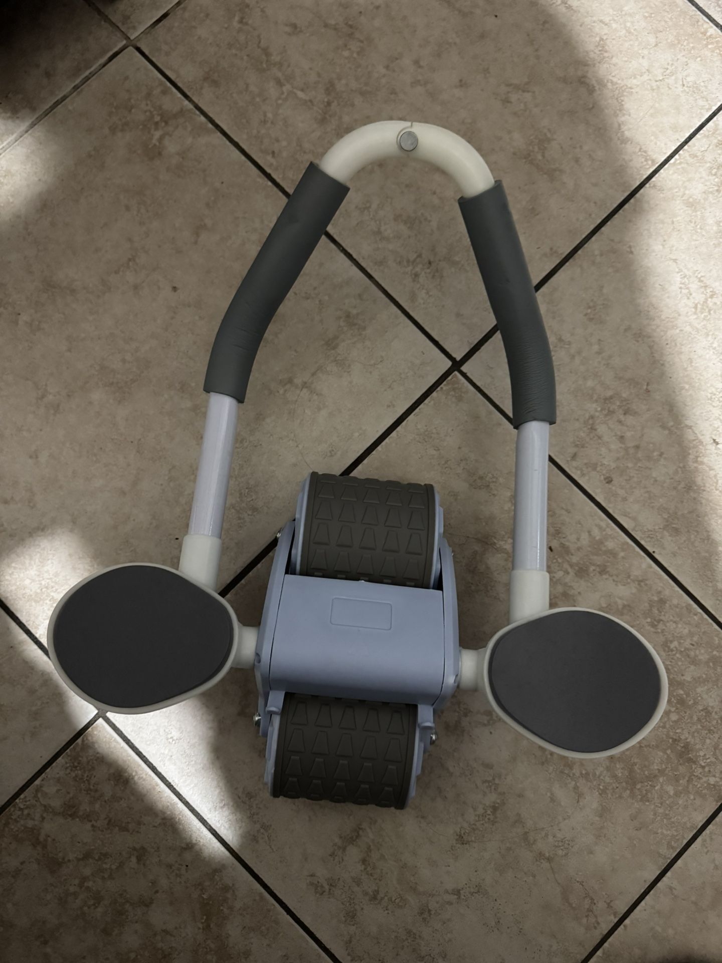 Abdominal Roller Machine W/ Elbow Support, Automatic Rebound