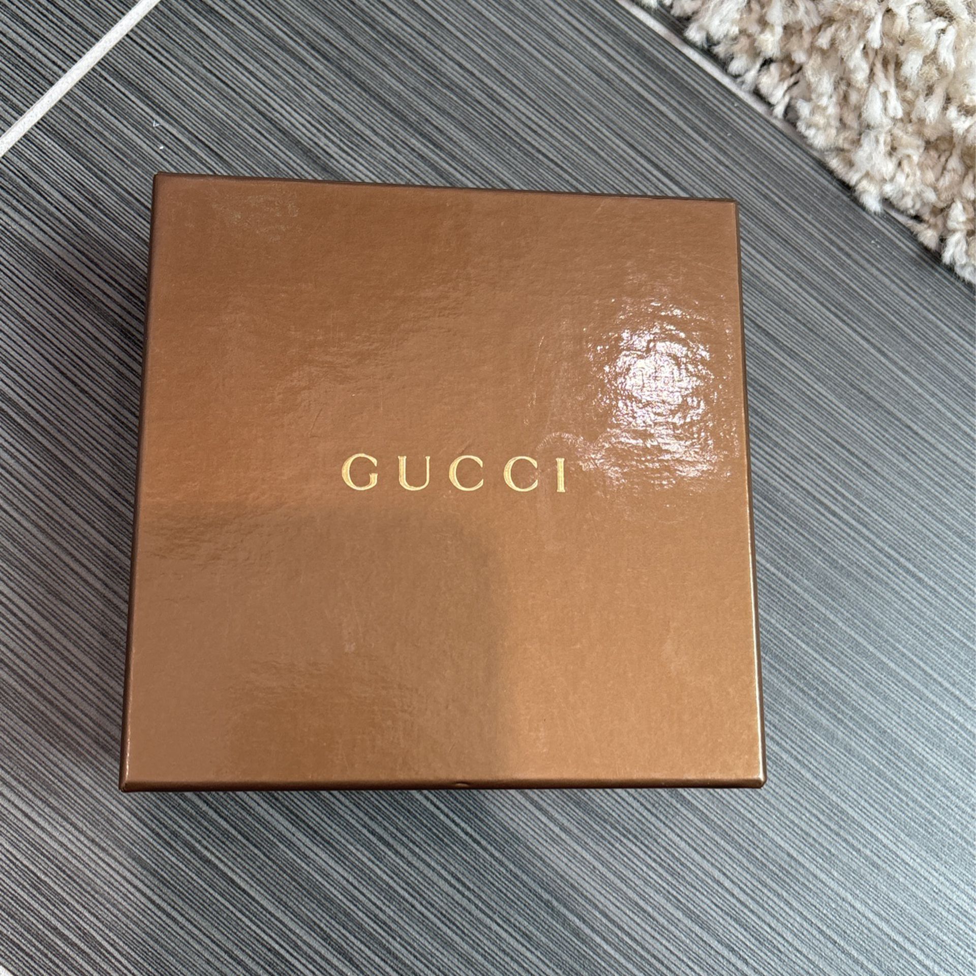 Vintage Gucci Wallet In Box