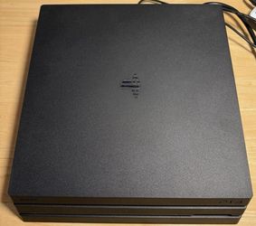 Ps4 pro 1tb and other games 70