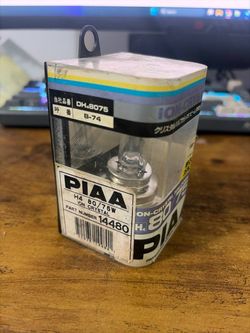 PIAA Ion Crystal H4 (80/75W) halogen headlight bulb (Part Number: 14480)