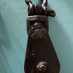 Heavy-duty snatch block