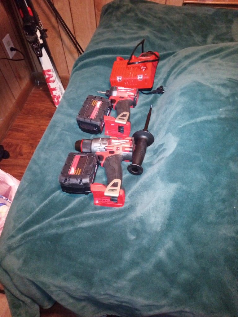 Milwaukee 18 Volt Fuel Hammer Drill And Impact Gun 