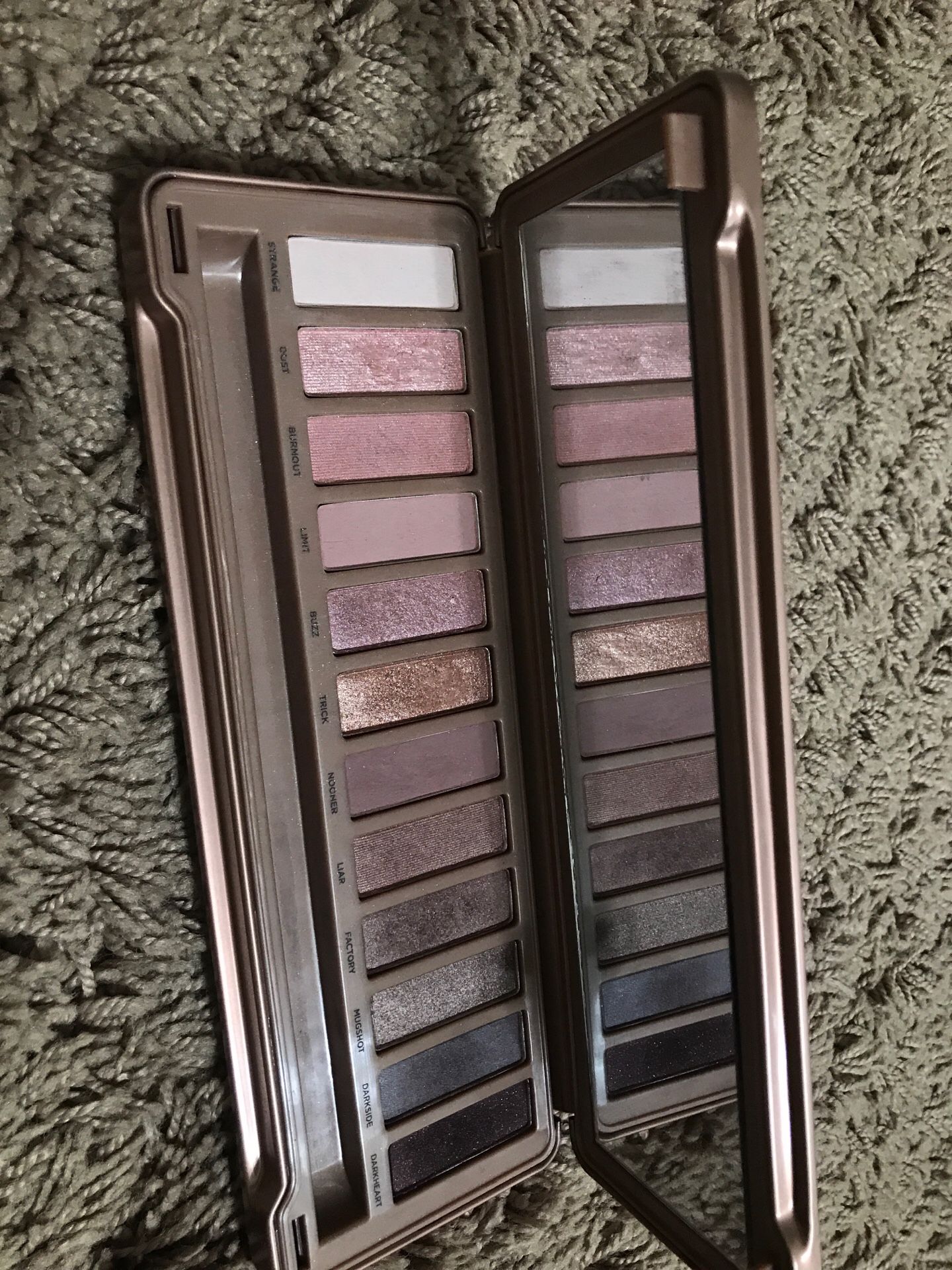 UD Naked 3 palette