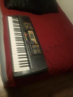 Yhamaha Psr225