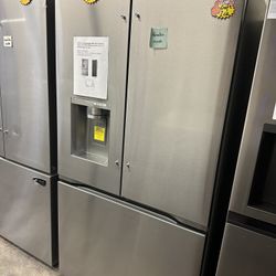LG Counter Depth Refrigerator with Dual Ice Makers🔥