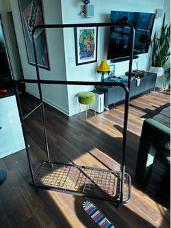 Standing Clothes Rack