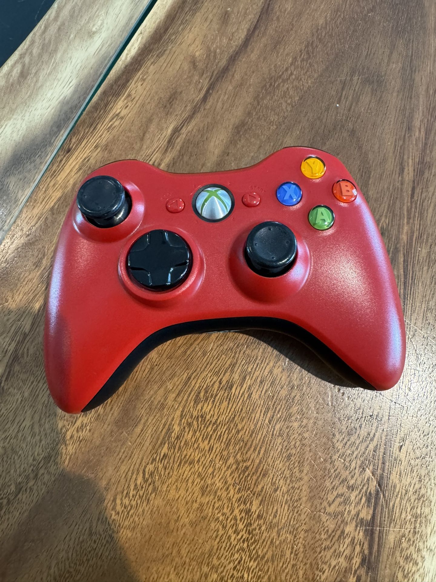 Microsoft Xbox 360 Wireless Controller - Red