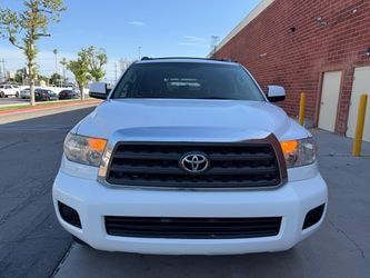 2009 Toyota Sequoia SR5