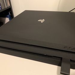 PS4 PRO