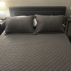 Nectar platform bed