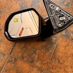 2025 Toyota Sequoia And Tundra Side Power Mirror