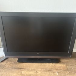 45” TV With Multiple Inputs 