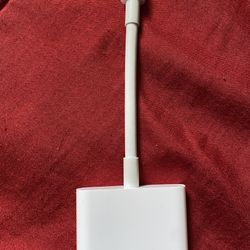 Apple Lightning To Digital AV Adapter 
