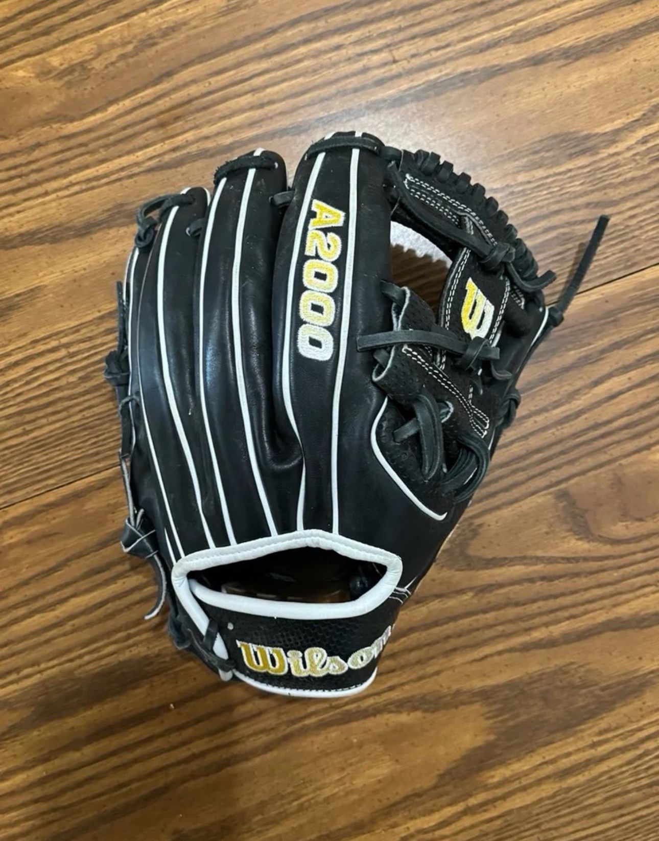 Wilson A2000 Baseball Glove