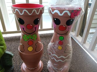 Gingerbread Couple Planters