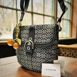 Vintage Coach Soho Shoulder Bag 