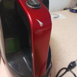 Red Hilton Juicer