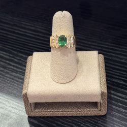2 Emerald Stone Gold Rings 