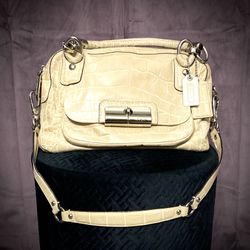 Coach Light Pink Shoulder Bag