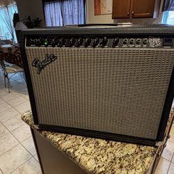 Fender Stage 112 SE 2-Channel 160-Watt 1x12" Solid-State Guitar Combo Amp