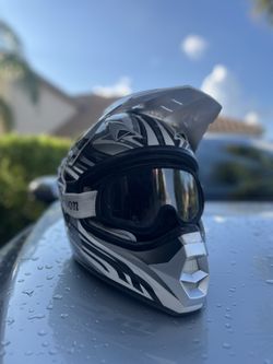 Dirtbike / Motorcross Helmet