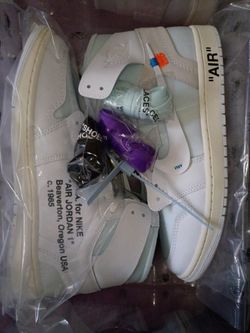 Virgil off white Jordan 1 , sizes below