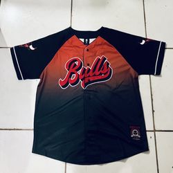 Chicago Bulls Jersey Men’s Large
