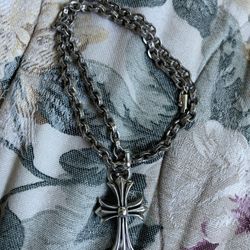 Chrome Hearts Cross Necklace Paperchain