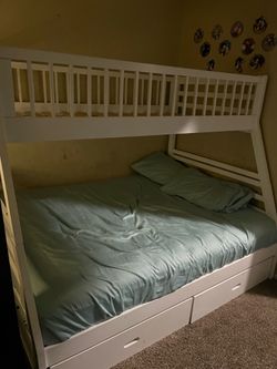 Bunk bed