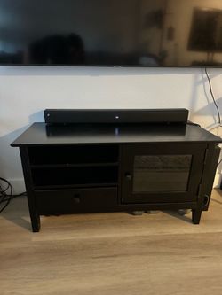 Media console