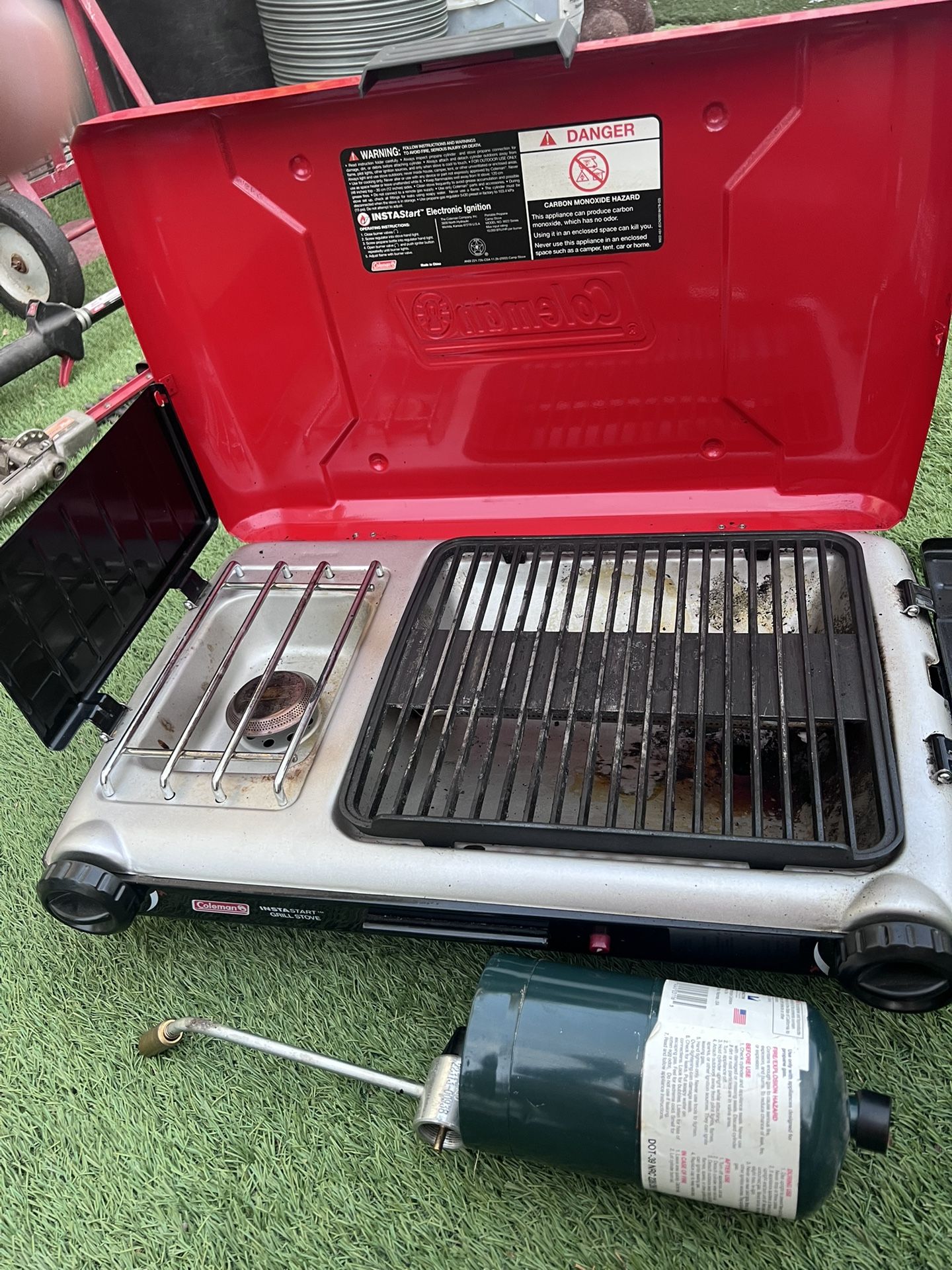 Coleman Instastart Grill Stove