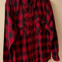 RSQ Red & Black Buffalo Plaid Flannel Shirt, Size L