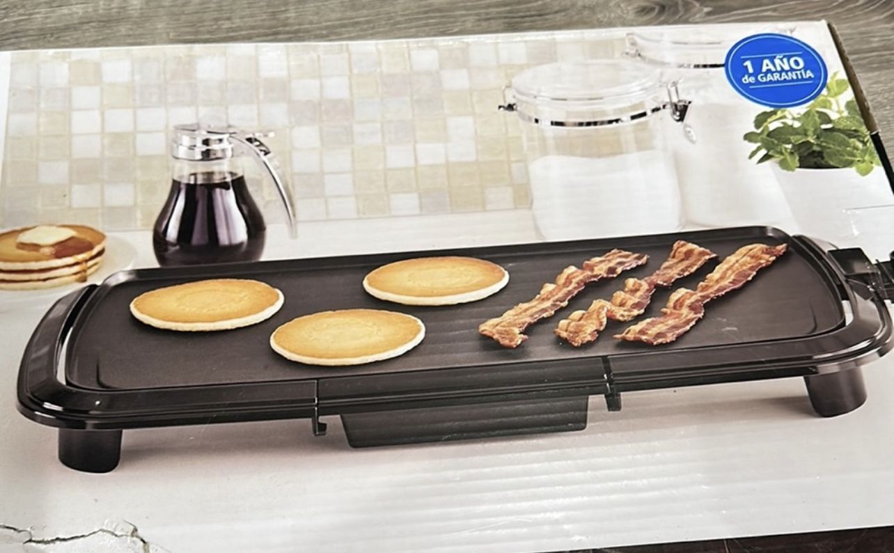 Mainstays Dishwasher-Safe Black 20" Griddle with Adjustable Temperature Control