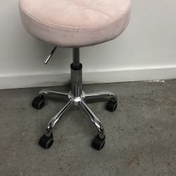 25”h Hydraulic Rolling Stool Chair