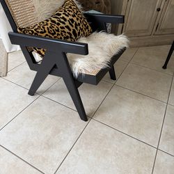 Cand and black Accent chair