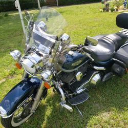 2002 Harley  Road King Classic