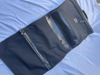 Tumi Tri-fold Garment Bag - Excellent Condition!!
