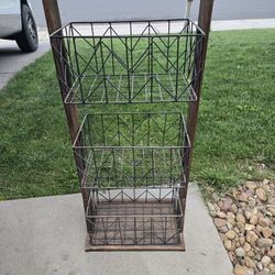 organizer with baskets