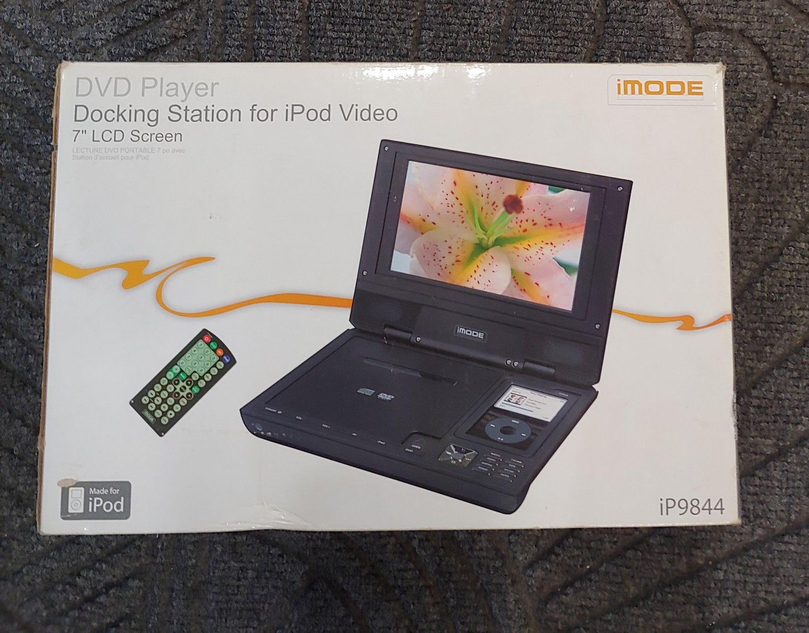 New iMode DVD Player, Docking Station For iPod Video 7" LCD Screen