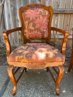 Master Table Dining Chairs