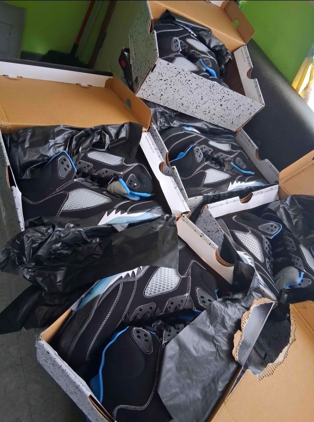 Jordan 5 Exclusive