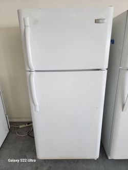 Used refrigerator working