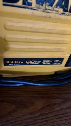 DeWalt DXAEJ14 1600A Peak Jump Starter & Air Compressor