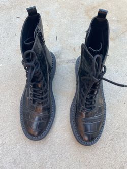 Northstrom rack leather boots new size 5