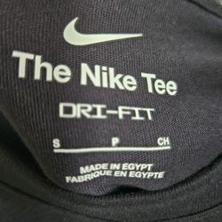 T-shirt Nike New And Levis Pant 