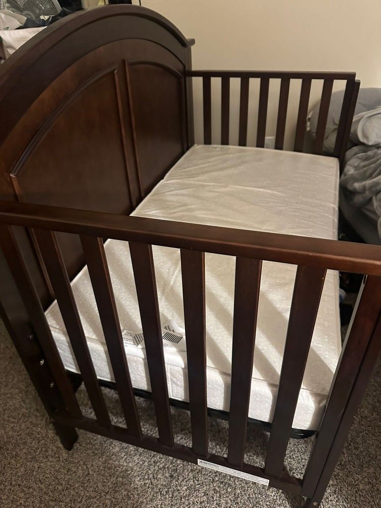 Baby Crib That Turns Into Twin Bed