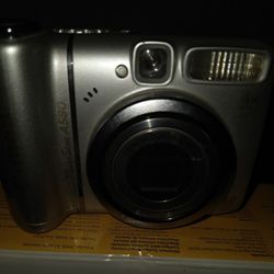 Digital Camera