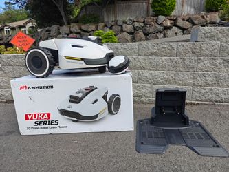 Mammotion Yuka 1500 Robotic Lawnmower